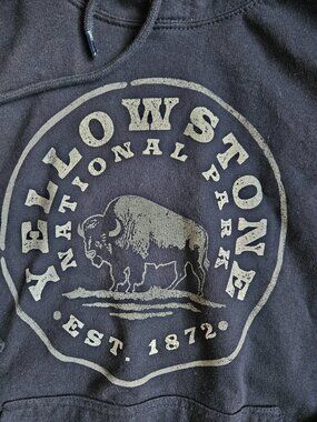 Yellowstone National Park Hoodie Prairie Mountain Buffalo Bison Navy Blue Large